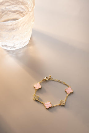 Pulseira 4 trevos luxo inspiração Van rosa bebê cravejada